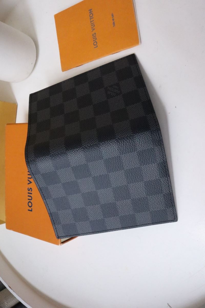 Louis Vuitton Wallets